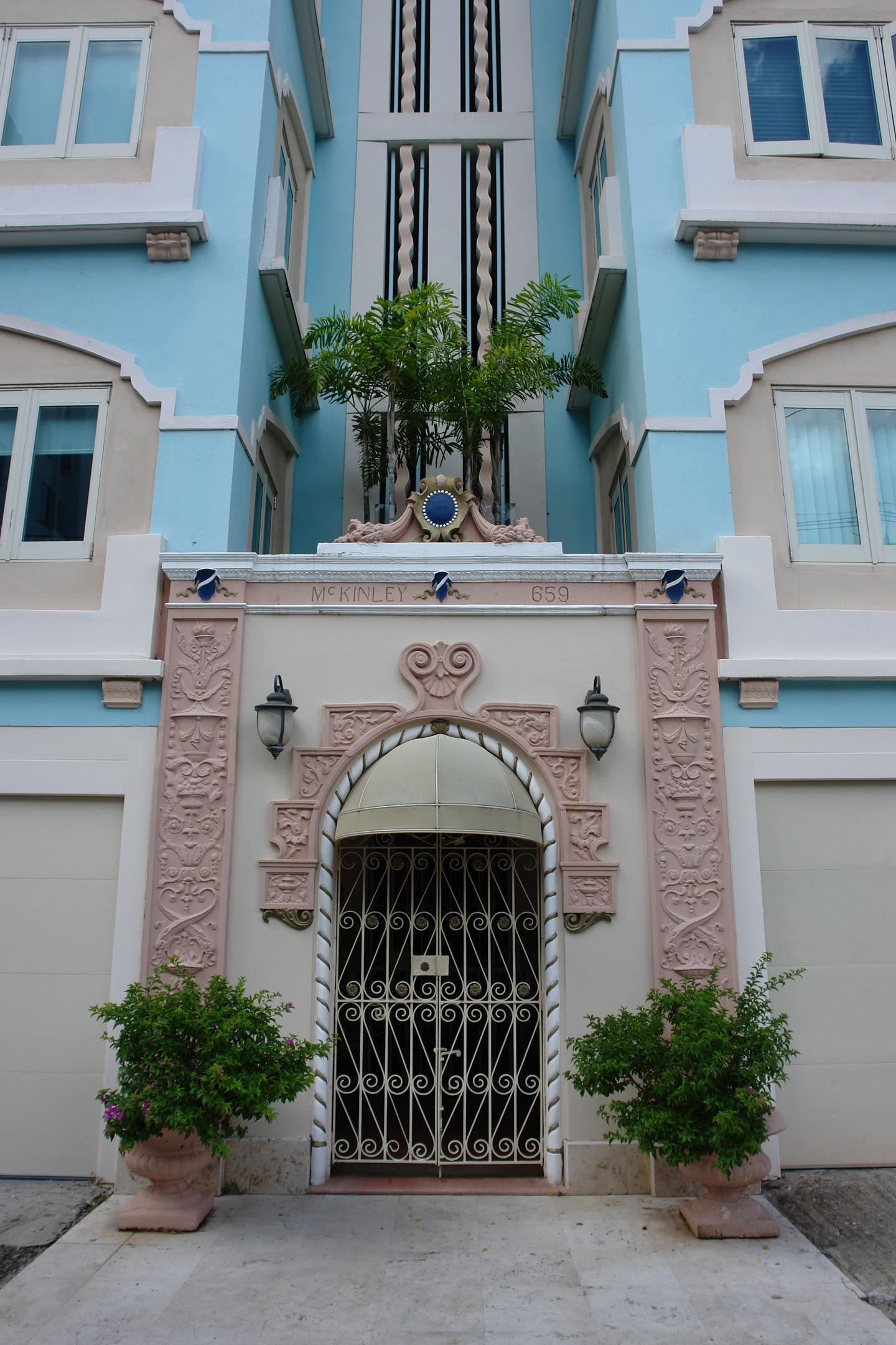 Edificios en Miramar - San Juan (Miramar) - 2011 00019